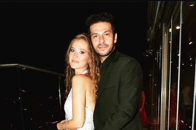 Оя Унустасъ и Ахмет Тансу Ташанлар се ожениха