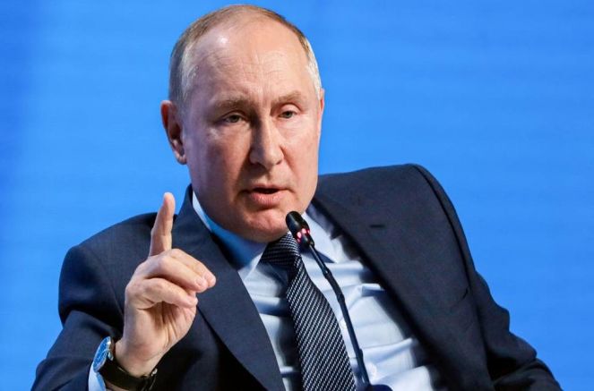 Путин обмисля извънредно решение, включително срещу „неприятелска“ България